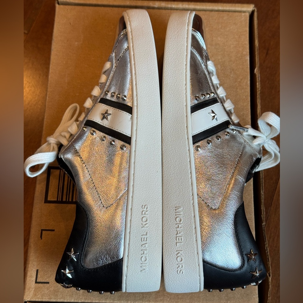 MICHAEL KORS Frankie Striped Women's Sneakers - Picture 7 of 12